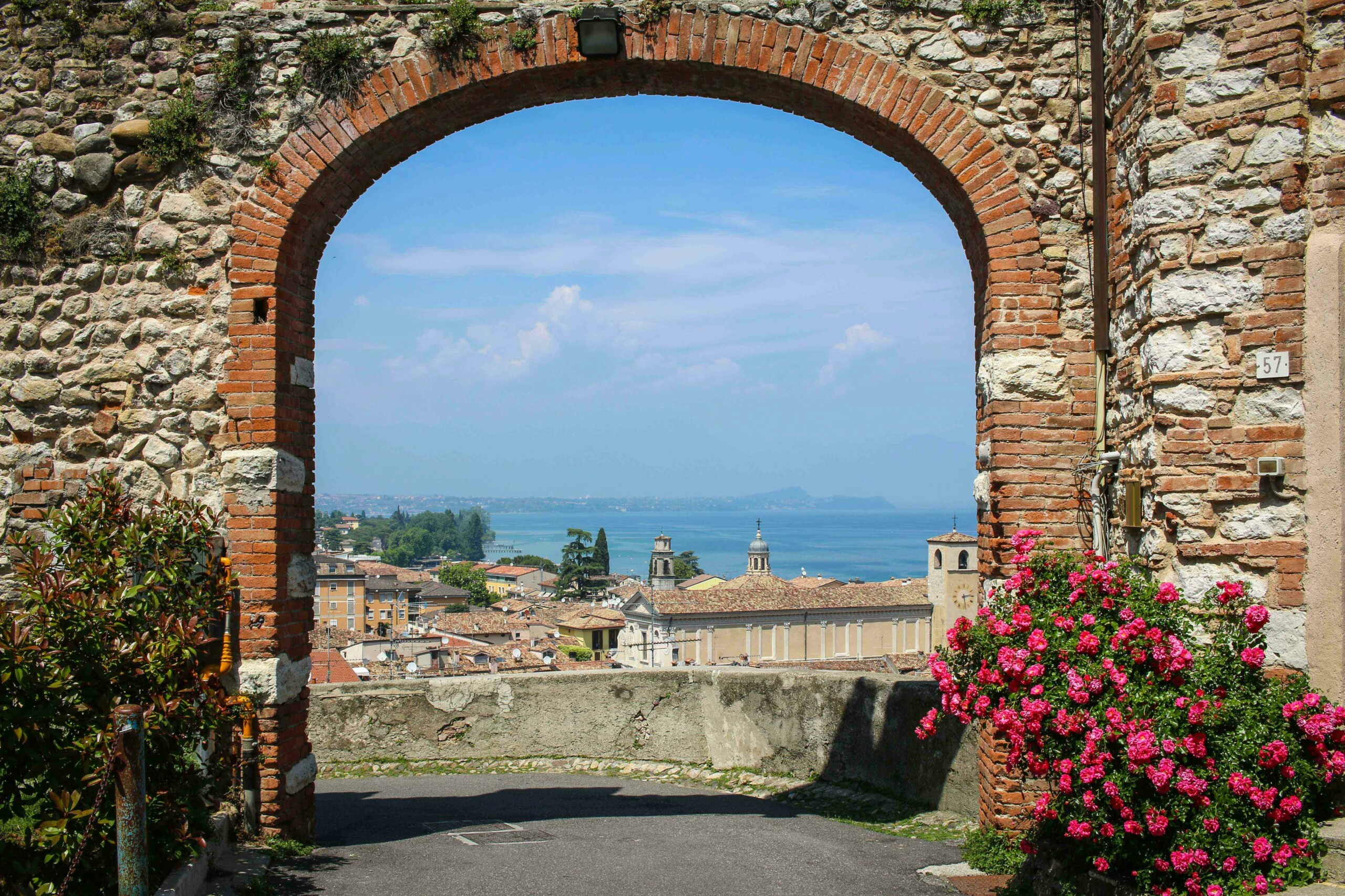 pasqua sul lago di garda panorama